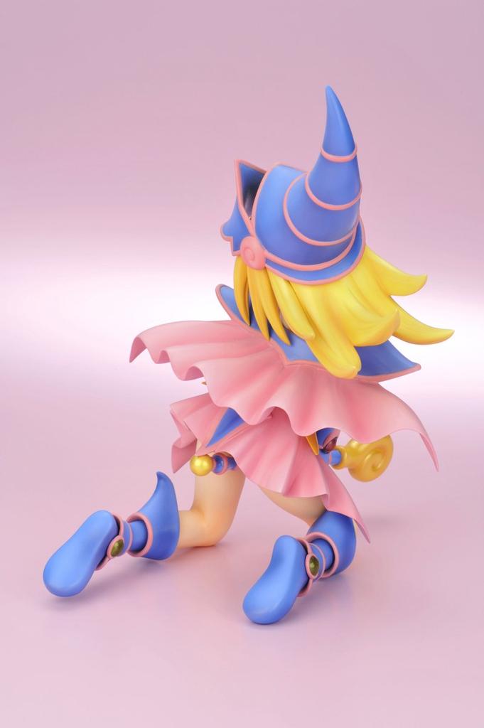 Kotobukiya Duel Monsters Black Magician Girl Scale PVC Painted Finished Figure Yu-Gi-Oh! 1/7
