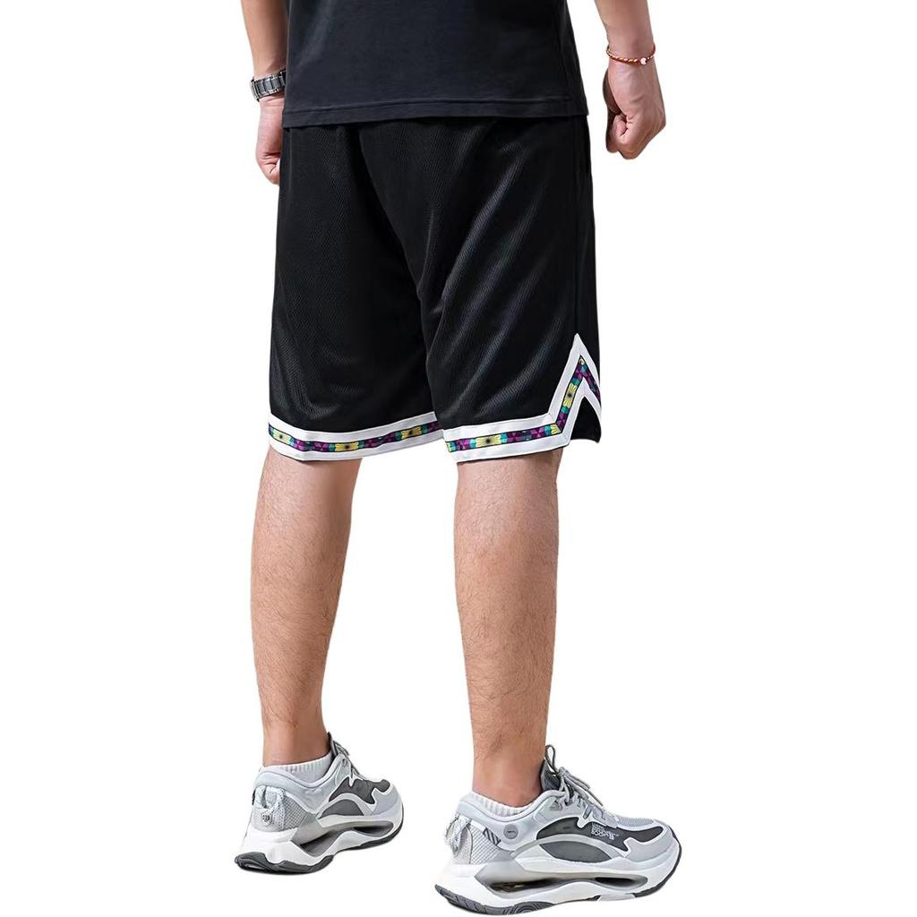 Баскетбольные шорты Li Ning мужские черные AAPS131-2