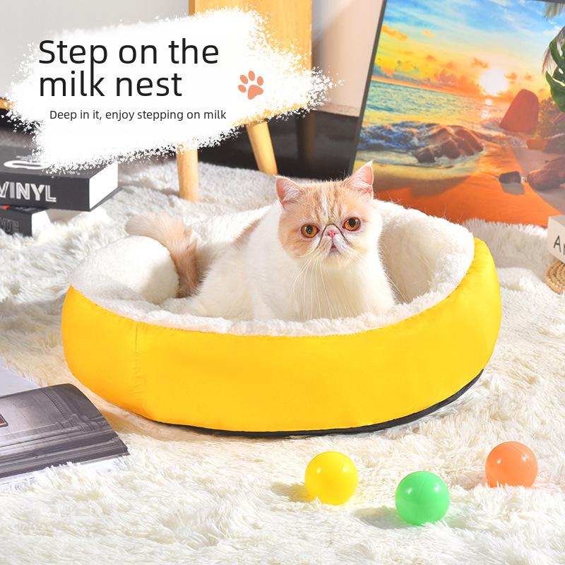 Уютная круглая плюшевая лежанка для кошек из овчины — стиль знаменитостей для максимального комфорта.