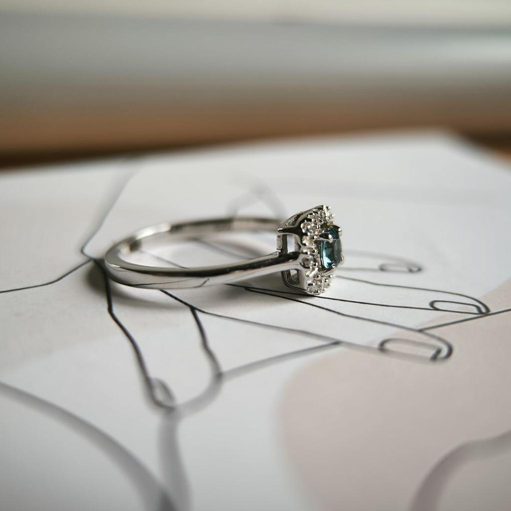 Silver Ring with London Blue Topaz 0.333ct, Item Weight 2.21 Gr (2187639)