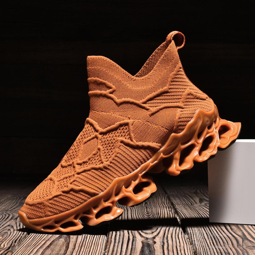 Men's New Style Comfortable Anti-skid Leisure Sports Shoes Lightweight Breathable Knitted Running Sneakers