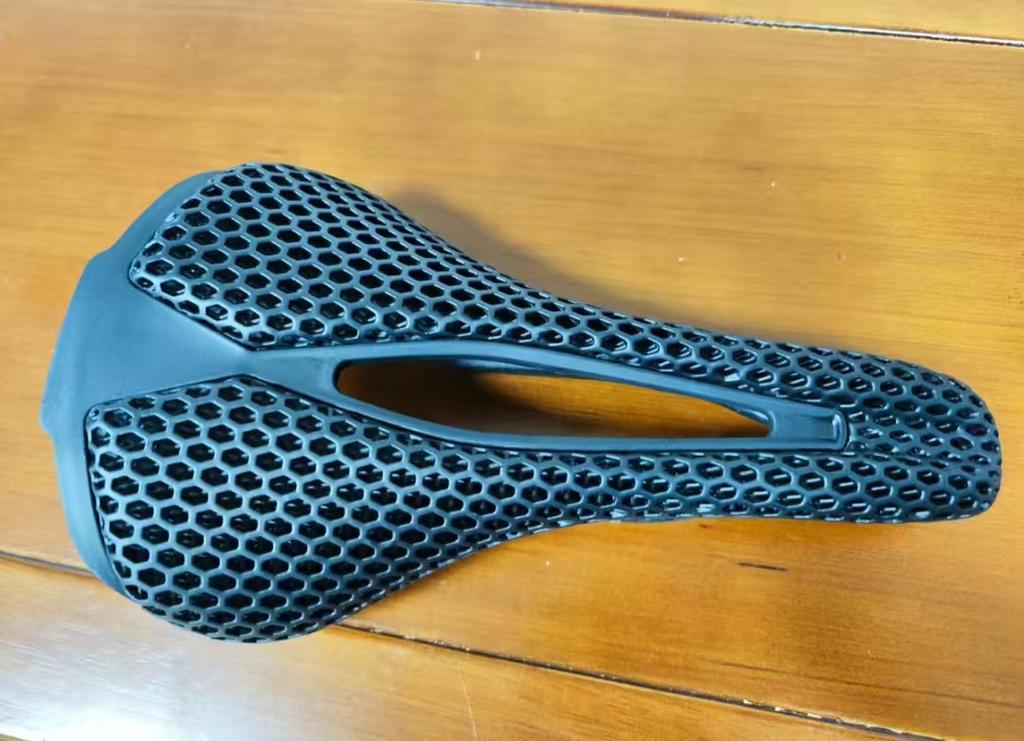 3D-печатное гелевое велосипедное седло Comfort из углеродного волокна Ультралегкое Водонепроницаемое Дышащее для шоссейных велосипедов