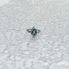 Серебряное кольцо с топазом Лондон Блю 1.658ct, вес изделия 2,94 гр (2174721)