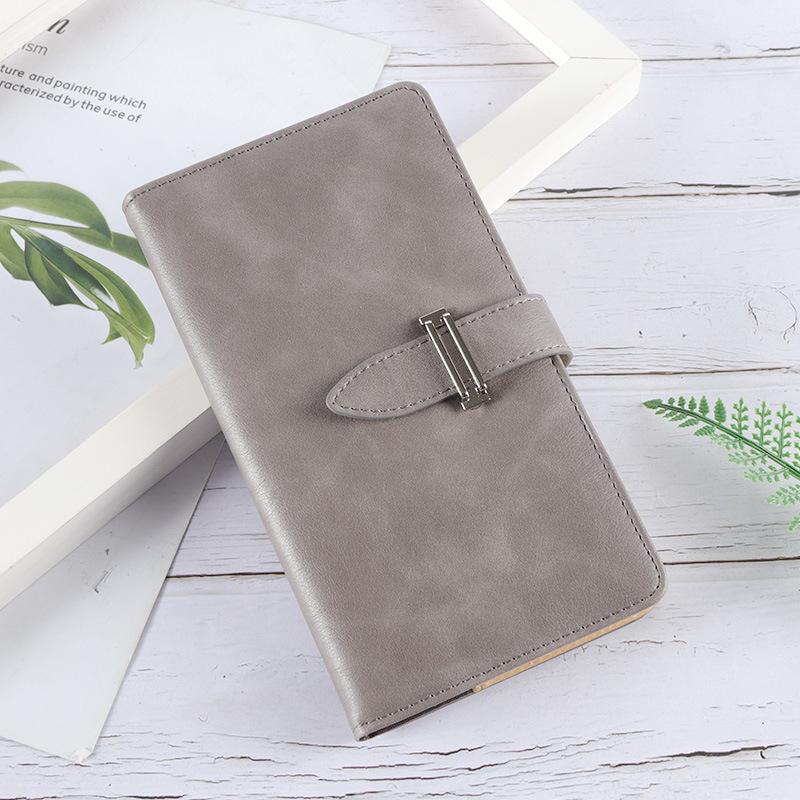 (можно выгравировать логотип) Карманный деловой блокнот формата А6, небольшой кожаный блокнот с пряжкой, студенческий дневник путешествий, справочник, книга записей встреч.