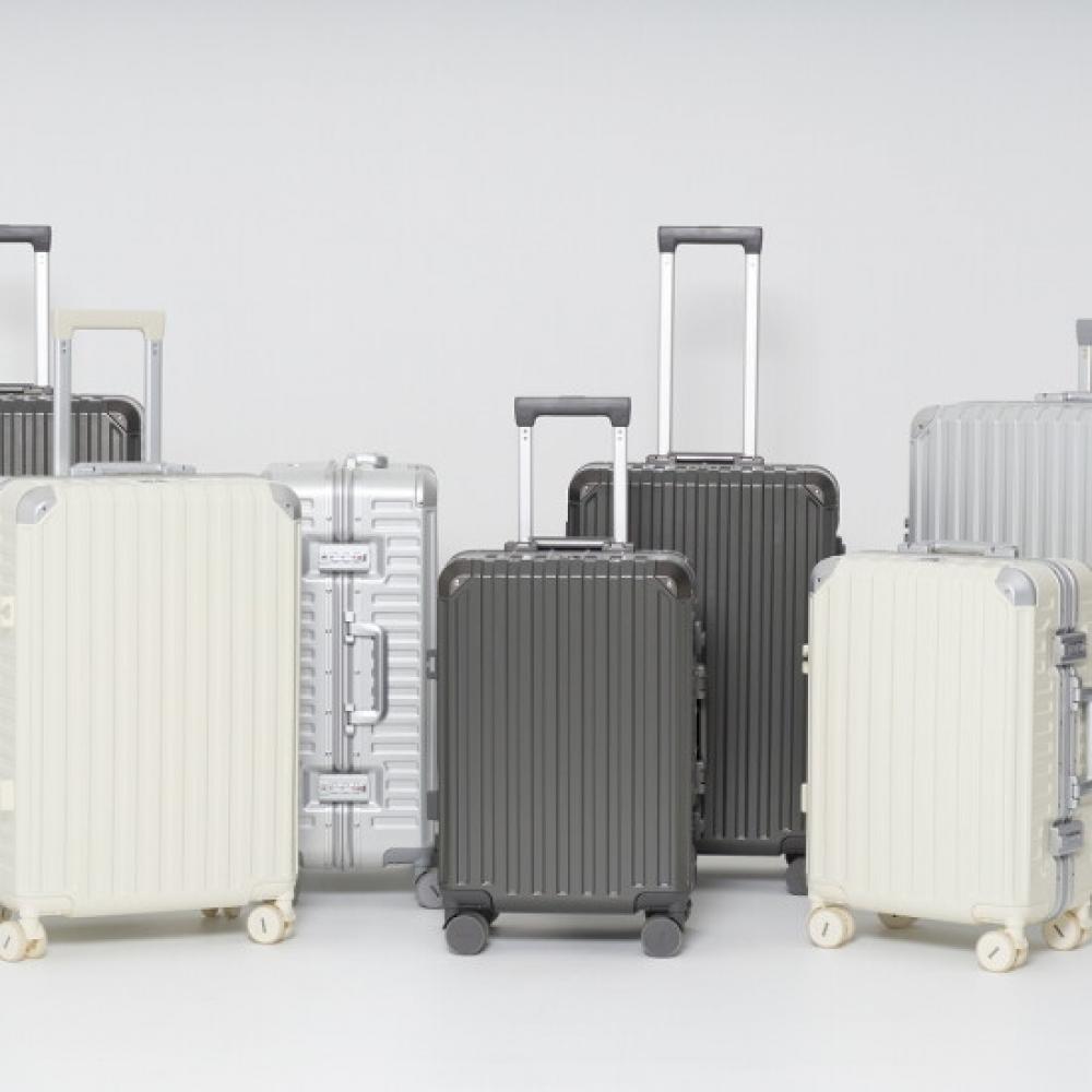 Biggie Carrier Rex Polycarbonate Aluminum Frame Cargo Travel Suitcase 65cm 24in