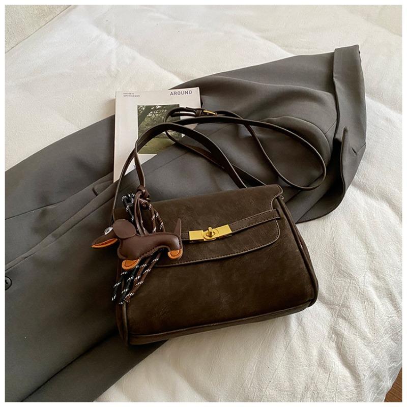 Модная и трендовая сумка кроссбоди, сумка на одно плечо, простая и вместительная повседневная сумка-багет для работы