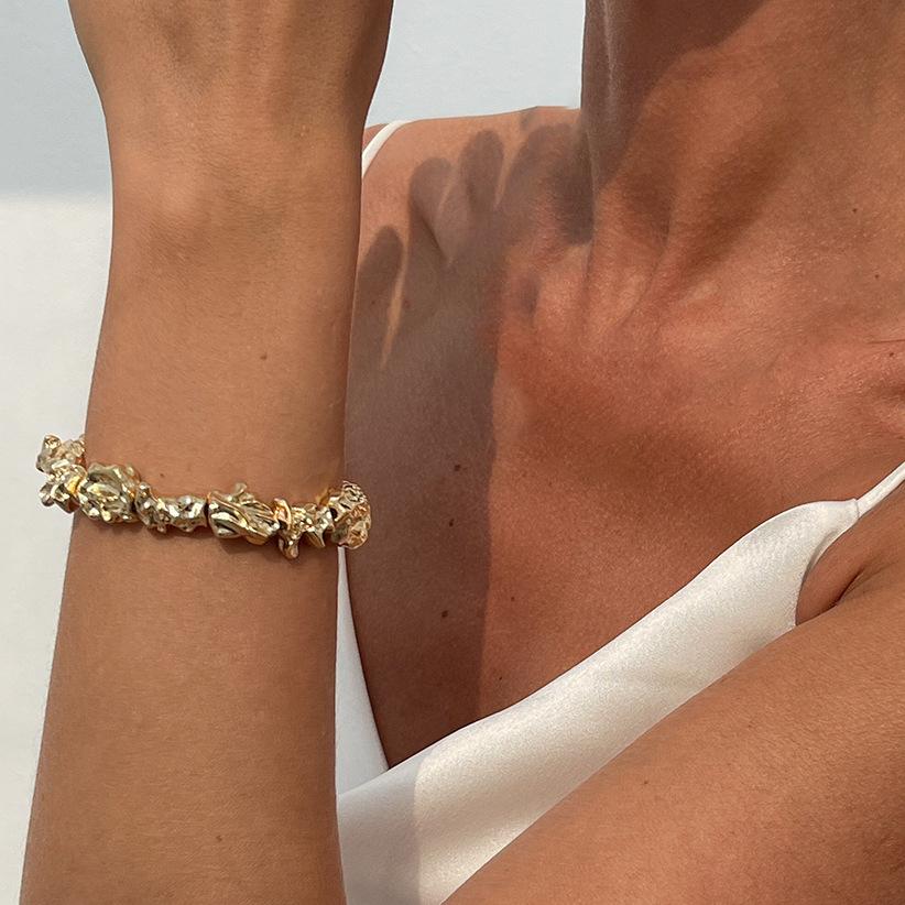 Exaggerated Sense Pleated Metal Wind Choker Simple Lava Irregular Collar Set Personalised Niche Design Trend Necklace Set for Women