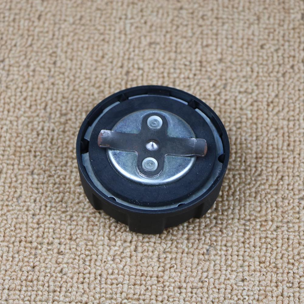 For Volvo 780 850 940 960 C70 S80 S90 V40 V70 Engine Oil Filler Cap 3547599 car 1275403 8692888