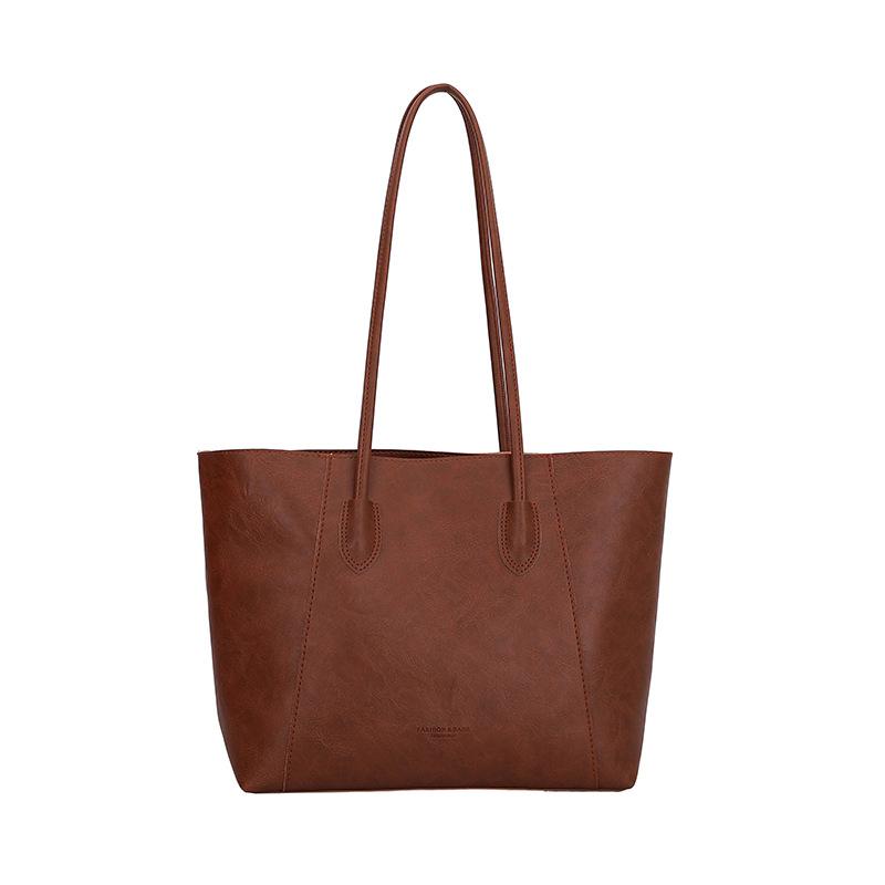 2025 New Women's Tote Bag Large Capacity Shoulder Bag Winter Stylish Brown Bag for College Students Commute