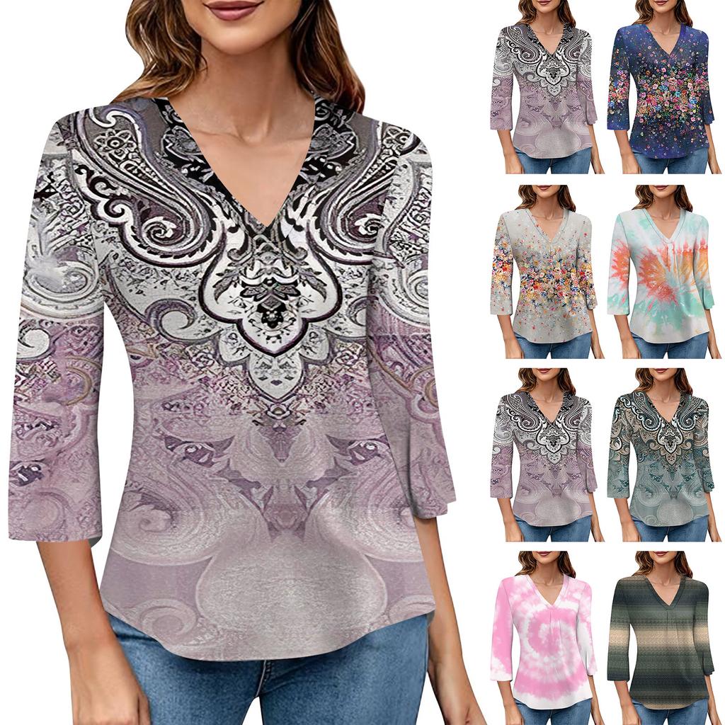 Women's V-neck Gradient Print Three-quarter Sleeve Fashion Top