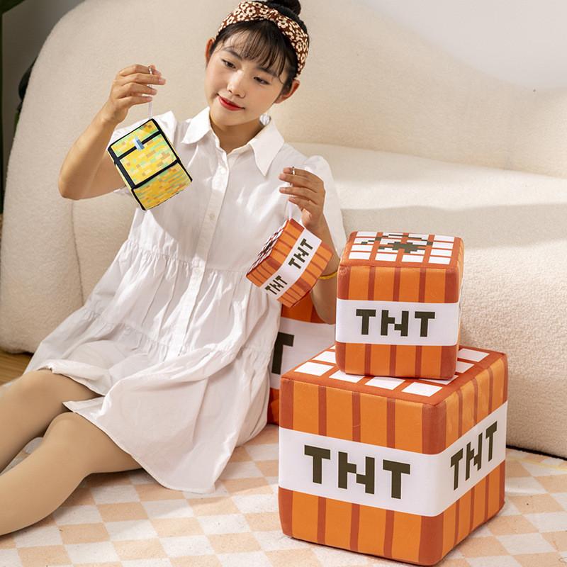 Плюшевая подушка-блок ТНТ из Minecraft с местом для хранения для декора игровой комнаты. В комплекте специальные персонажи.