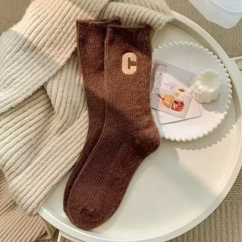 Luxury Women's Socks Warm Winter Thick Cashmere Casual Japanese Fashion Solid Color Comfortable Home Socks Long High Quality