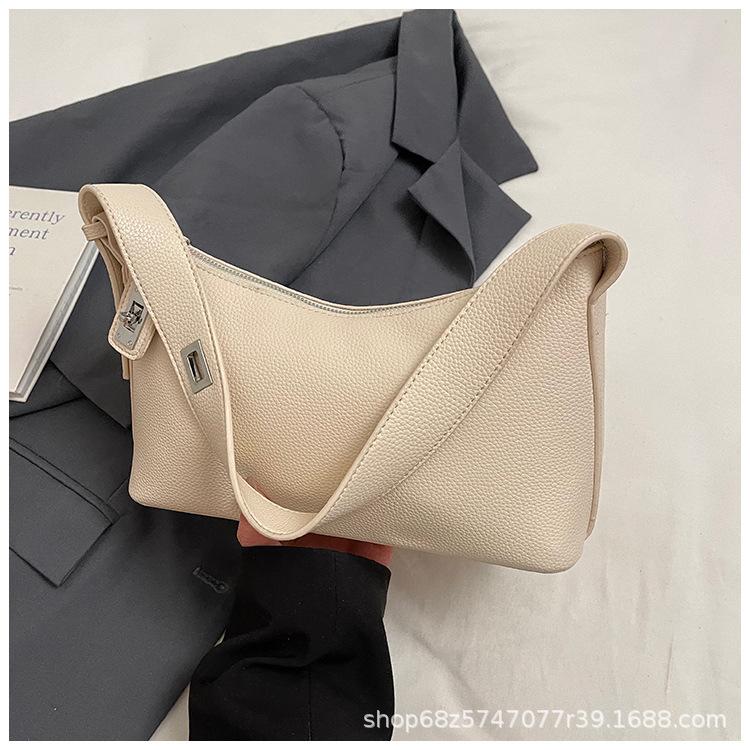 High-end Niche Armpit Bag Women's 2025 Spring New Fashion Trendy Shoulder Bag Simple Casual Commuter Bag