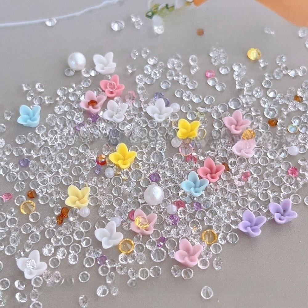 White Crystal Floral Nail Decorations Mix Style Nail Accessories Hot Nail Art Charms for Nail DIY