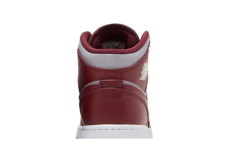 Air Jordan 1 Mid GS 'Cherrywood Red'