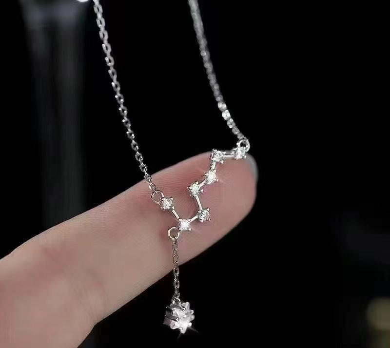 Серебряное ожерелье "Большая Медведица" S925 для женщин - 2024 Легкая роскошь, цепочка на ключицу с нишевым дизайном