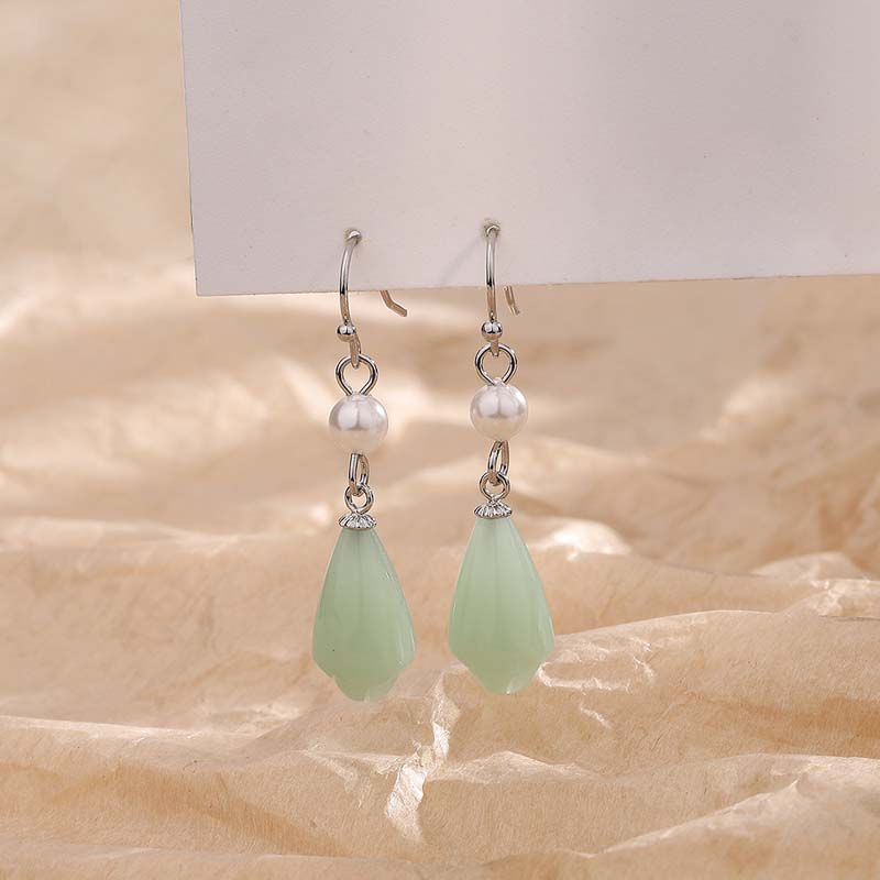 Винтажные серьги-капли из нефрита Хотан для женщин, модные серьги с зеленым кристаллом и длинной кисточкой из жемчуга, украшения для вечеринок