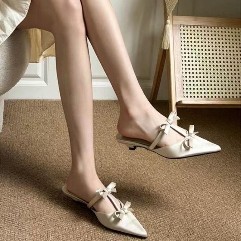 Мода 2025 Лето Новые Женские Шлепанцы с Закрытым Носком Модные Уличные Платье Бант-бабочка Бестселлер Элегантные Удобные Высокие Каблуки