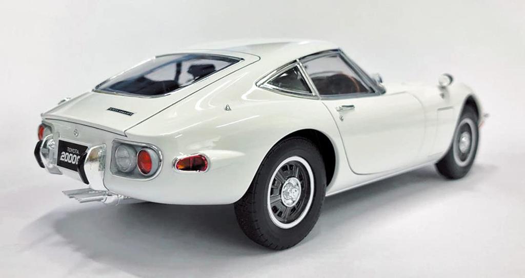 Aoshima Bunka Kyozai Модель автомобиля серии Toyota MF10 2000GT 1969 года, пластиковая модель 1/24 № 1