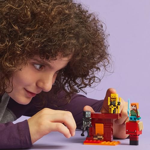 LEGO Minecraft Nether Lava Battle Toy Block Educational678Game 21266