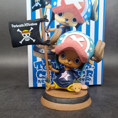 9-сантиметровая фигурка персонажа аниме One Piece: вертолет с флагом, фигурка-кукла из ПВХ, коллекционная, для украшения автомобиля, подарок для детей.