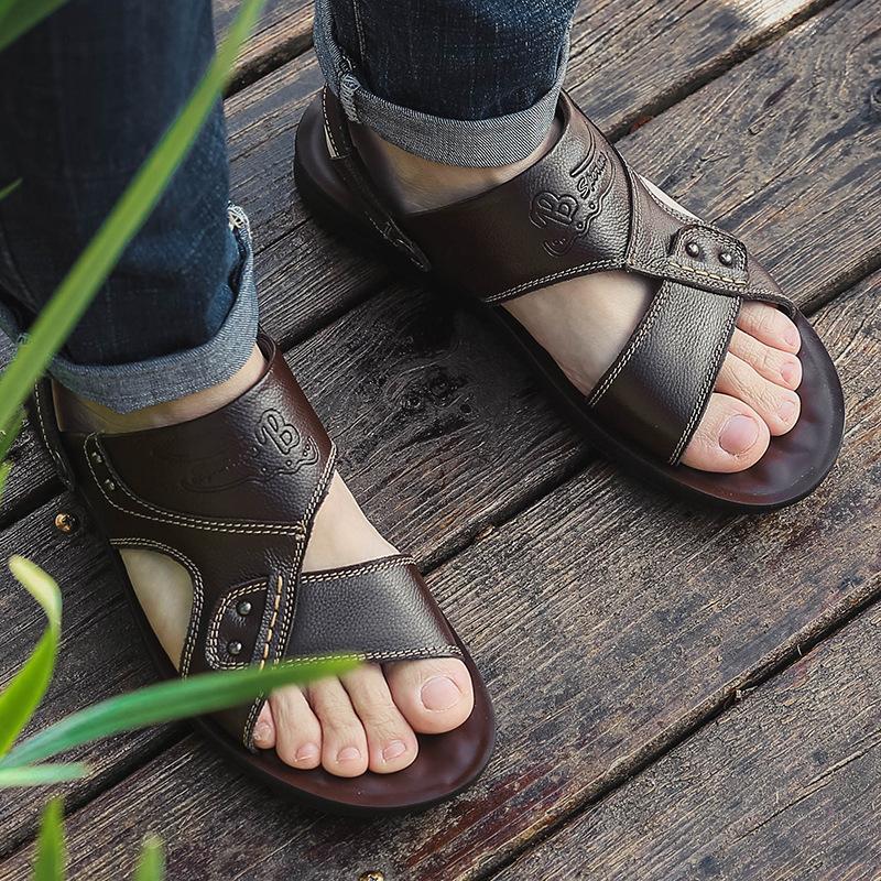Модные мужские новые тапочки кожаные летние сандалии повседневная пляжная обувь сандалии из коровьей кожи нескользящие тапочки модный тренд