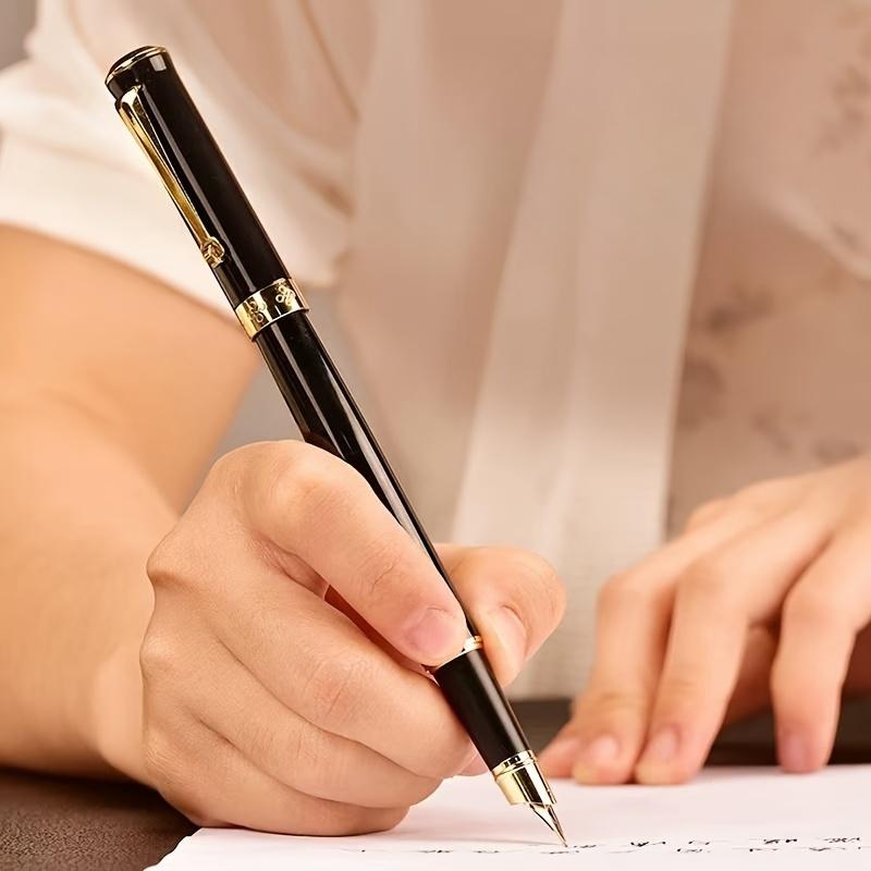 Премиальная, прочная металлическая перьевая ручка с тонким пером 0,5 мм и колпачком на защелке - Совместима с чернильными флаконами 3,4 мм