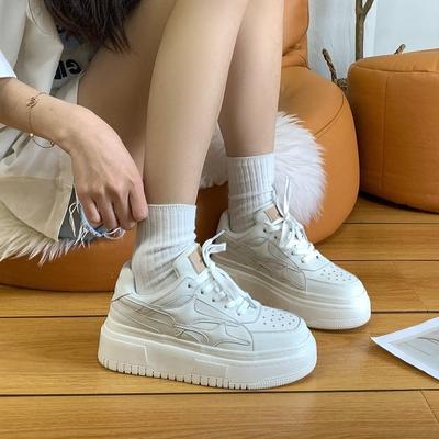 Женская обувь – Кроссовки