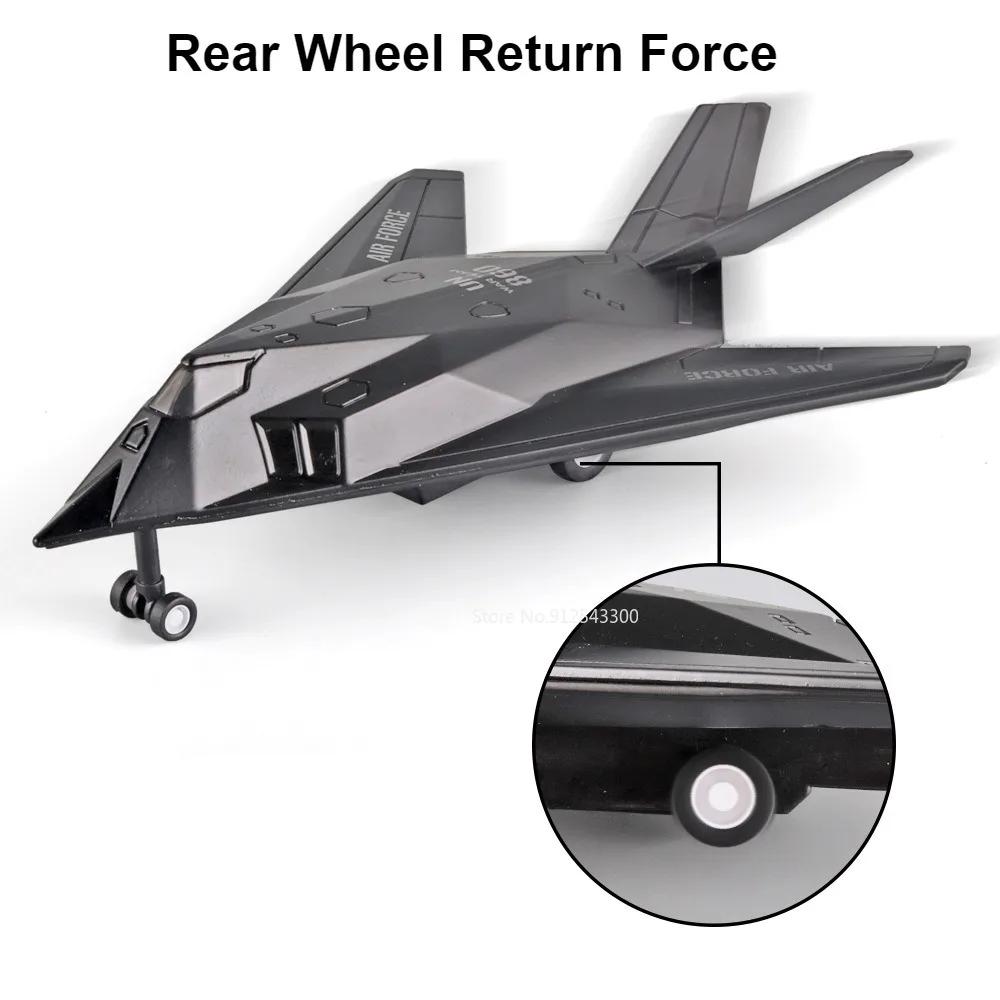 1:100 Scale F-117A Nighthawk Fighter Model Car Toy Alloy Body Rubber Tire Attack Aircraft Models Sound Light Military Toys Gifts