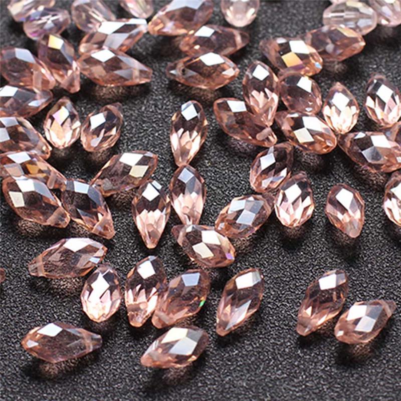 Бисер в форме слезы для изготовления украшений. В наборе 10 штук