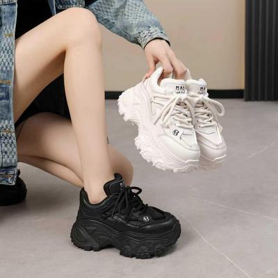 Зима 2025 Женские спортивные кроссовки в стиле папа, легкая роскошь, на высокой подошве - Европейская и американская повседневная мода