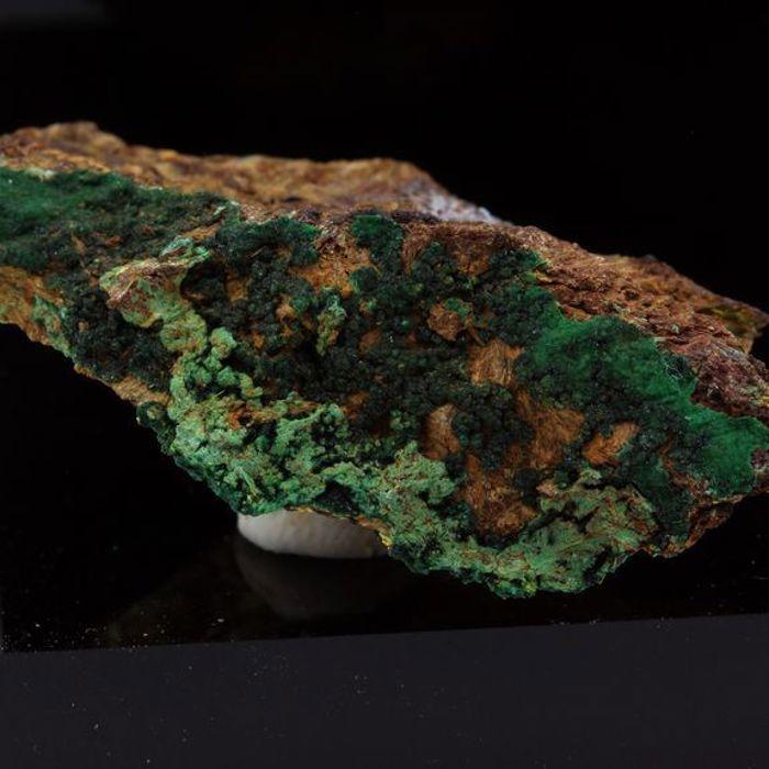 Gillardite + Gaspéite 63.3 carats