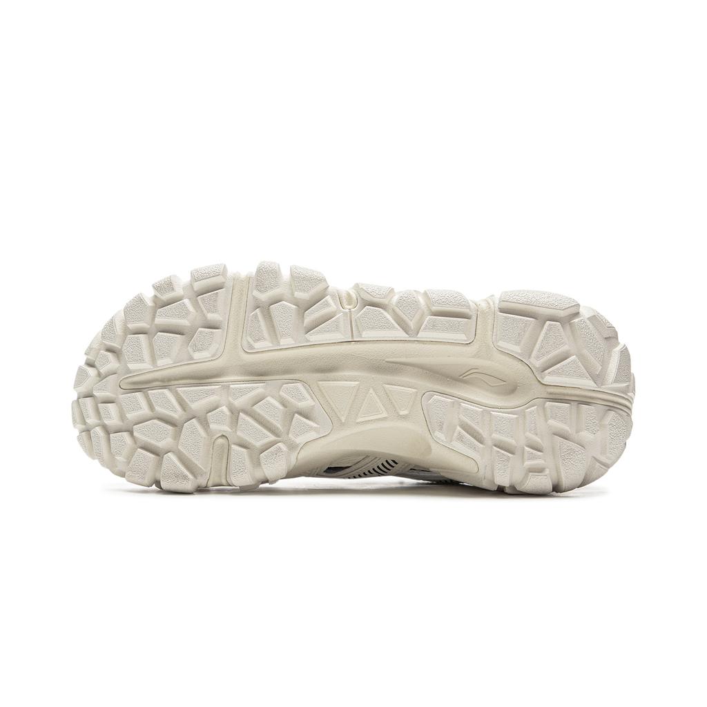 Женские треккинговые ботинки Li Ning Sand Dune River Бело-серые AGCV120-2