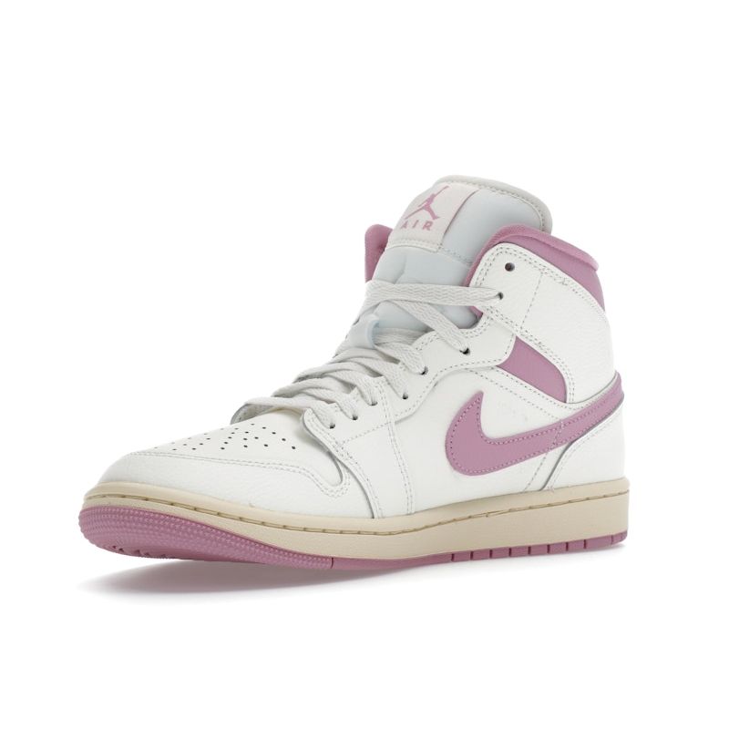 Air Jordan 1 Mid Strawberries & Cream женские кроссовки Sail Pink Coconut-Milk BQ6472-162