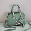 2024 Trendy Chinese-Style Large-Capacity One-Shoulder Crossbody Handbag for Women