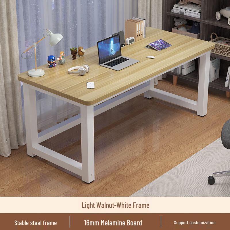 Простой прямоугольный компьютерный стол