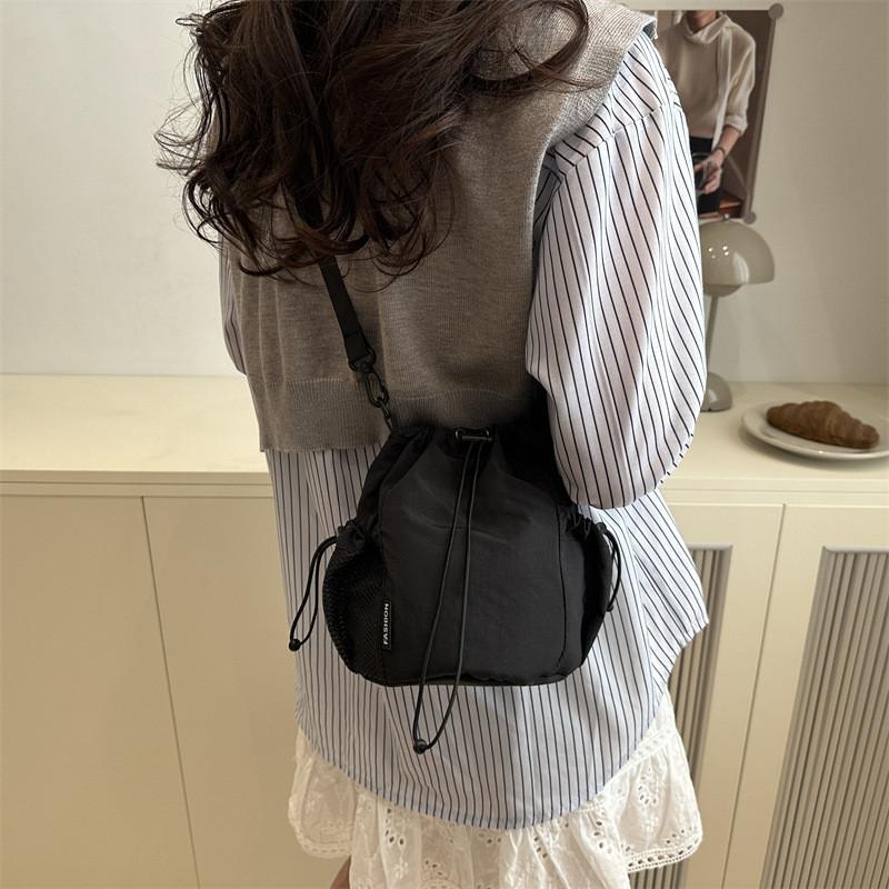Style Water Bucket Shoulder Bag With Stitching Detailing For Women