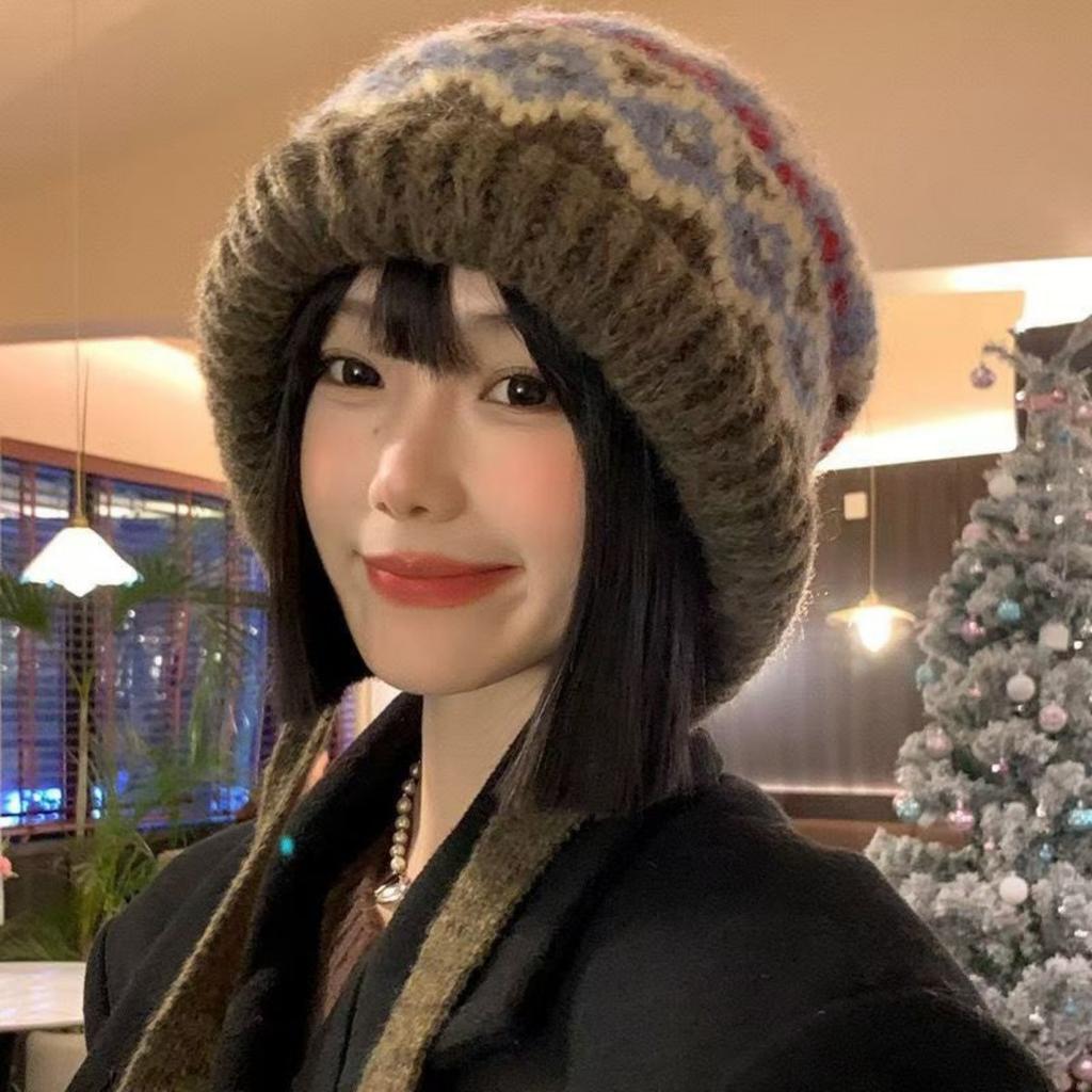 Autumn and Winter Women's Knitted Plush Hat, Thickened Lei Feng Hat, Women's Outdoor Cold Proof Fisherman Hat, Versatile Ear Protection Cover