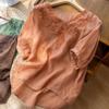 Хлопковая или льняная футболка с коротким рукавом Женская летняя с V-образным вырезом Вышивка Свободная Тонкая модель Стройнящая Большой размер Женская одежда