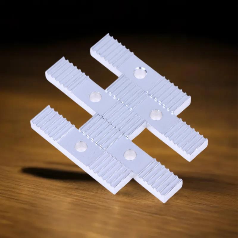 2/5 шт. Reprap DIY 2GT/S2M Фиксатор ремня ГРМ Алюминиевый сплав Зажим для шага зубьев Фиксированный зажим CNC 9*40 мм Для детали 3D-принтера
