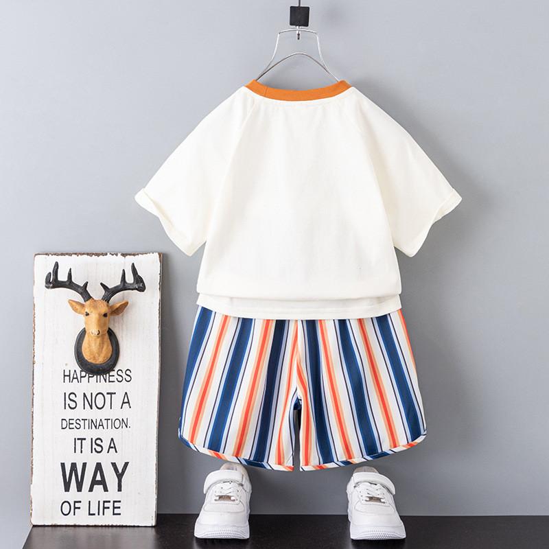 Stylish Boys Summer Outfit Set With Colorful Striped Short Sleeve T-shirt And Shorts For Kids Aged 3 To 8 Years