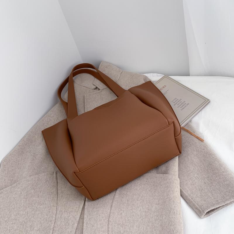 Женские сумки на ремне большой емкости, высококачественные сумки из искусственной кожи в стиле ретро