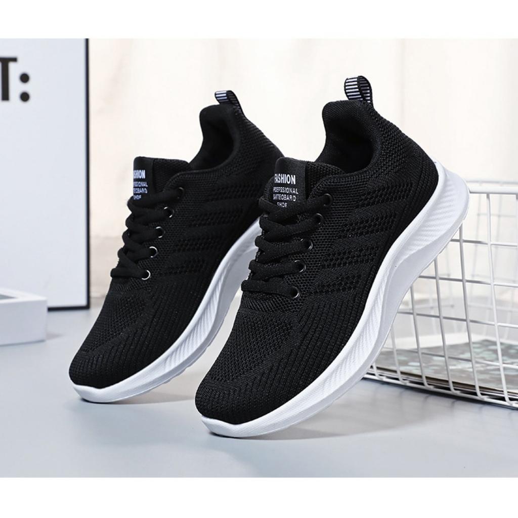 Shoes Women's Spring Casual Soft-soled Trainers, Breathable Single Shoes, Flyknit Mesh Shoes, Running Shoes