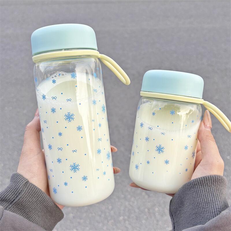 Cute Plastic Water Bottle For Girls Summer Portable Large Capacity Direct Drinking Water Cup BPA Free School Trip Leakproof Cup