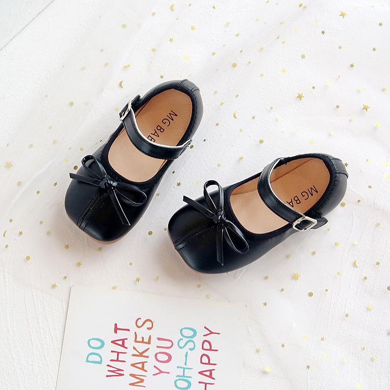 2024 Autumn Sweet Bowknot Leather Princess Shoes for Girls - Soft Sole Children's Single Shoes