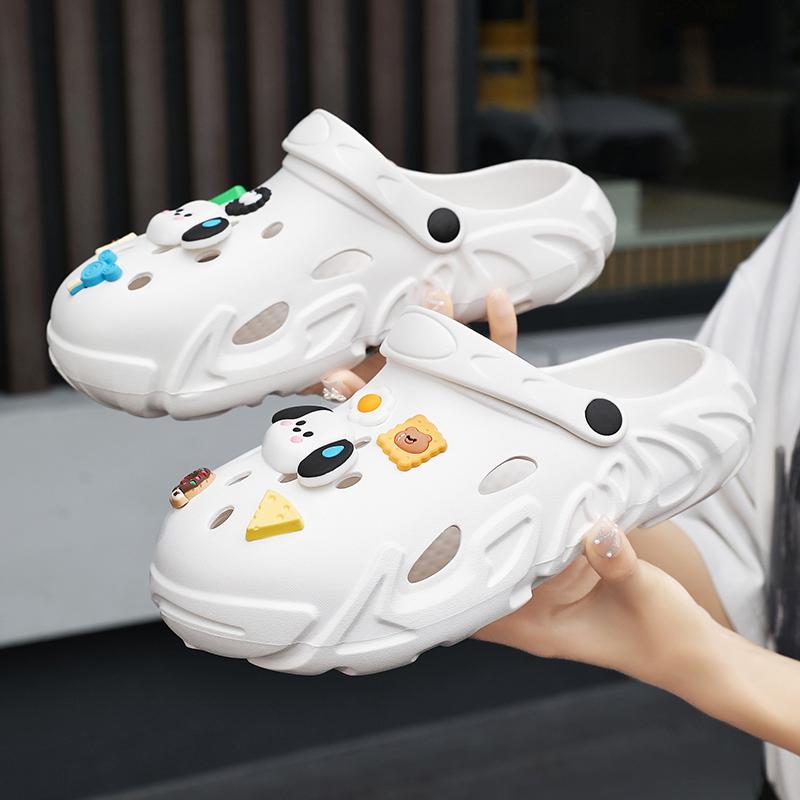 Мужская обувь. Износостойкие, мягкие и удобные мужские тапочки. Нескользящие мужские сандалии с отверстиями для дома и улицы. Сандалии на плоской подошве.