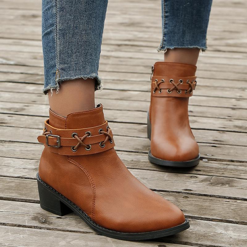 Заостренный носок массивные женские ботильоны кожаные туфли на среднем каблуке в стиле ретро 2025 года дизайнерские туфли-лодочки готические зимние туфли челси Botas De Mujer