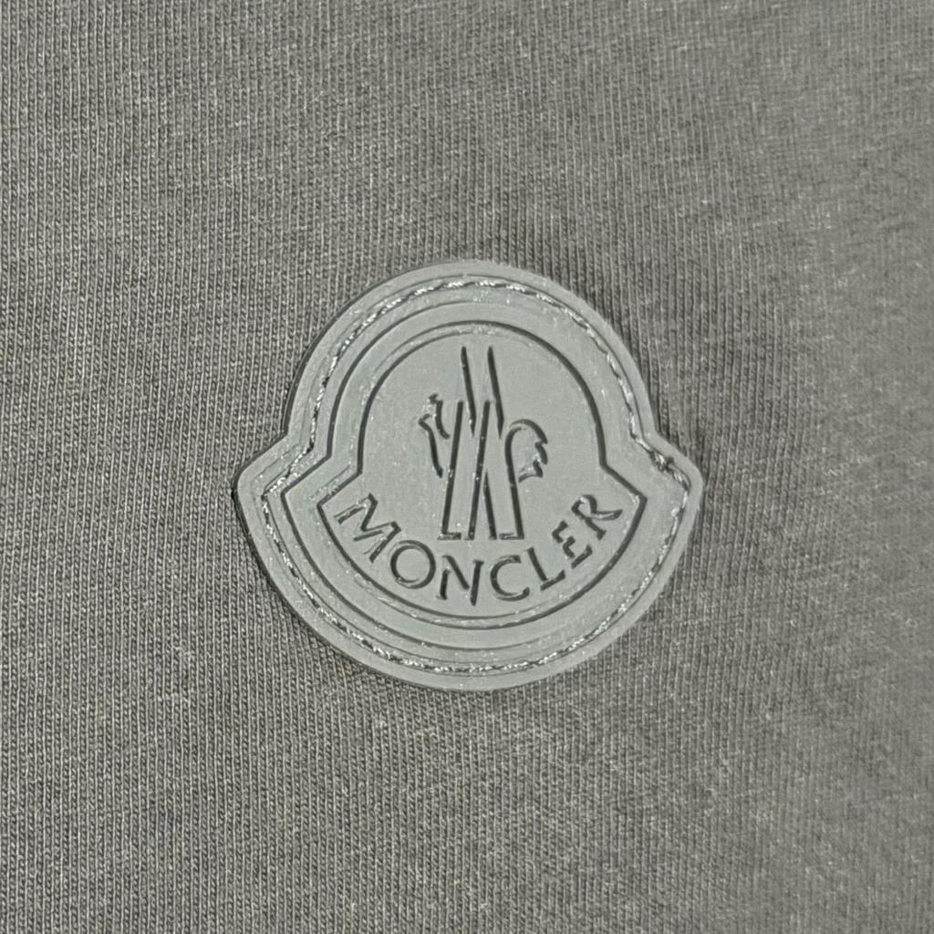 MONCLER Front Logo T-Shirt Black Women's Size S Model K10938C00005