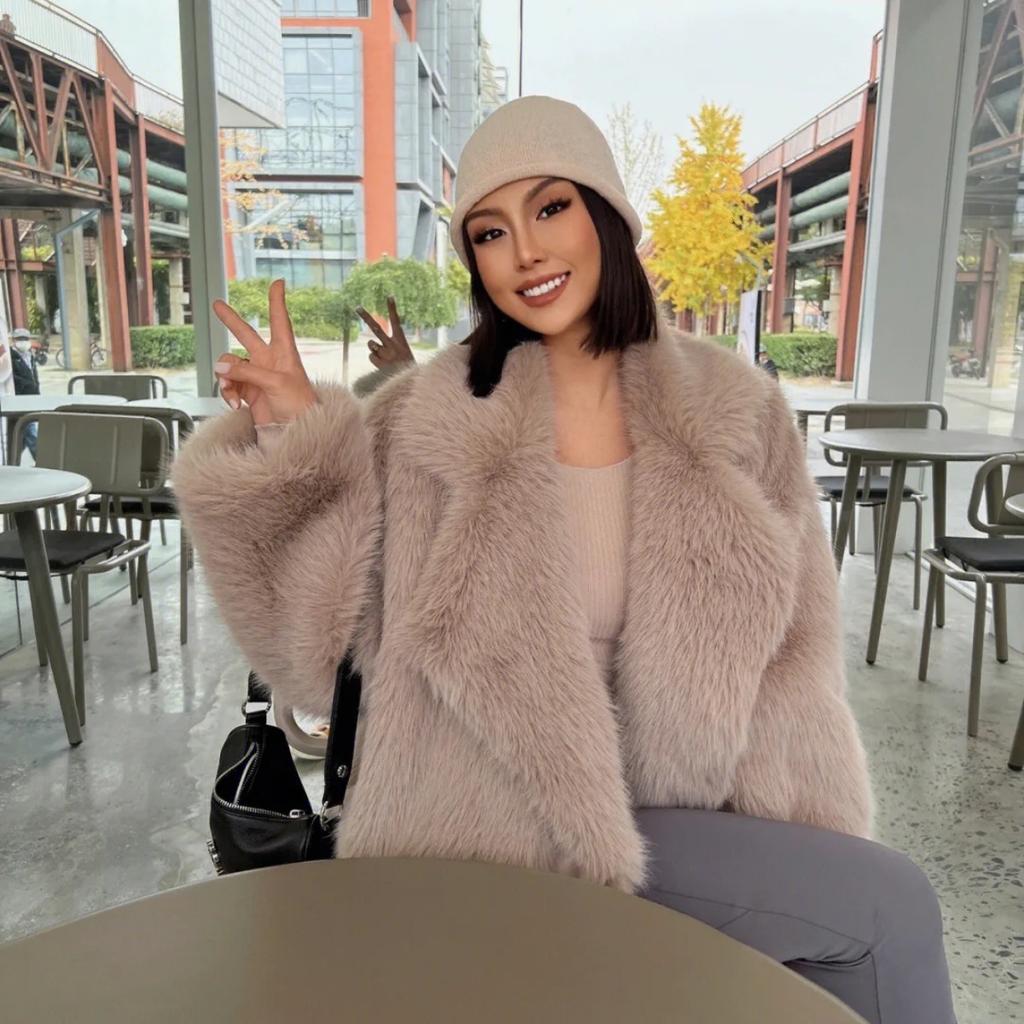 Fashionable Street Style Fox Fur Coat Loose Suit Collar Medium Long Imitation Fur Coat for Women Autumn-winter Fur Overcoat