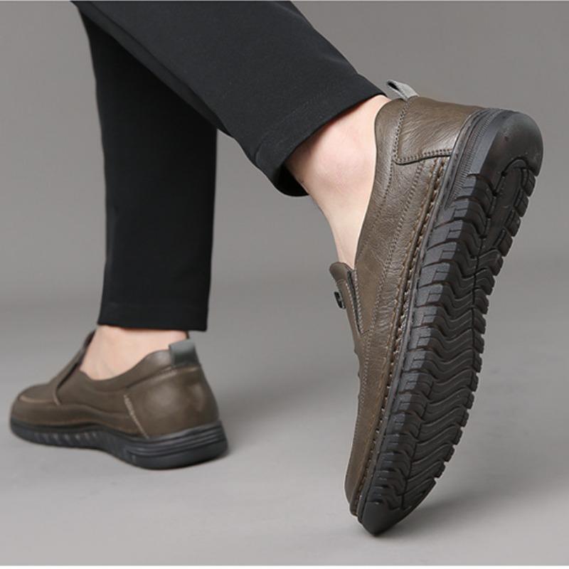 Модные кожаные туфли мужские осенне-зимние новые кожаные мягкие подошвы дышащие повседневные туфли из коровьих сухожилий нескользящие мужские туфли для вождения лоферы